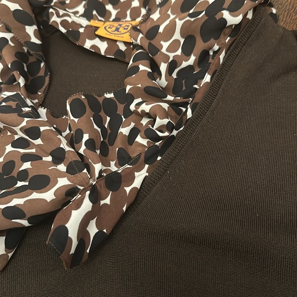 Tory Burch Sweater with silk accents - Picture 7 of 10